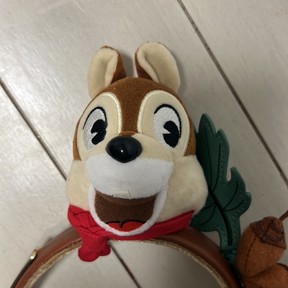 Disney Chip And Dale Mickey Ears Loungefly Headband NWT - Picture 3 of 11